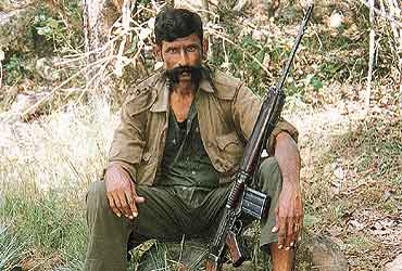 क्या था Operation Cocoon कैसे हुआ Veerappan का अंत ?......inspiring fierce