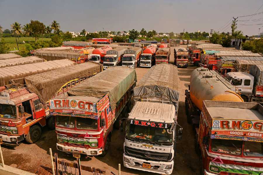 Strike Action पटना से लेके Pune तक...Horribble